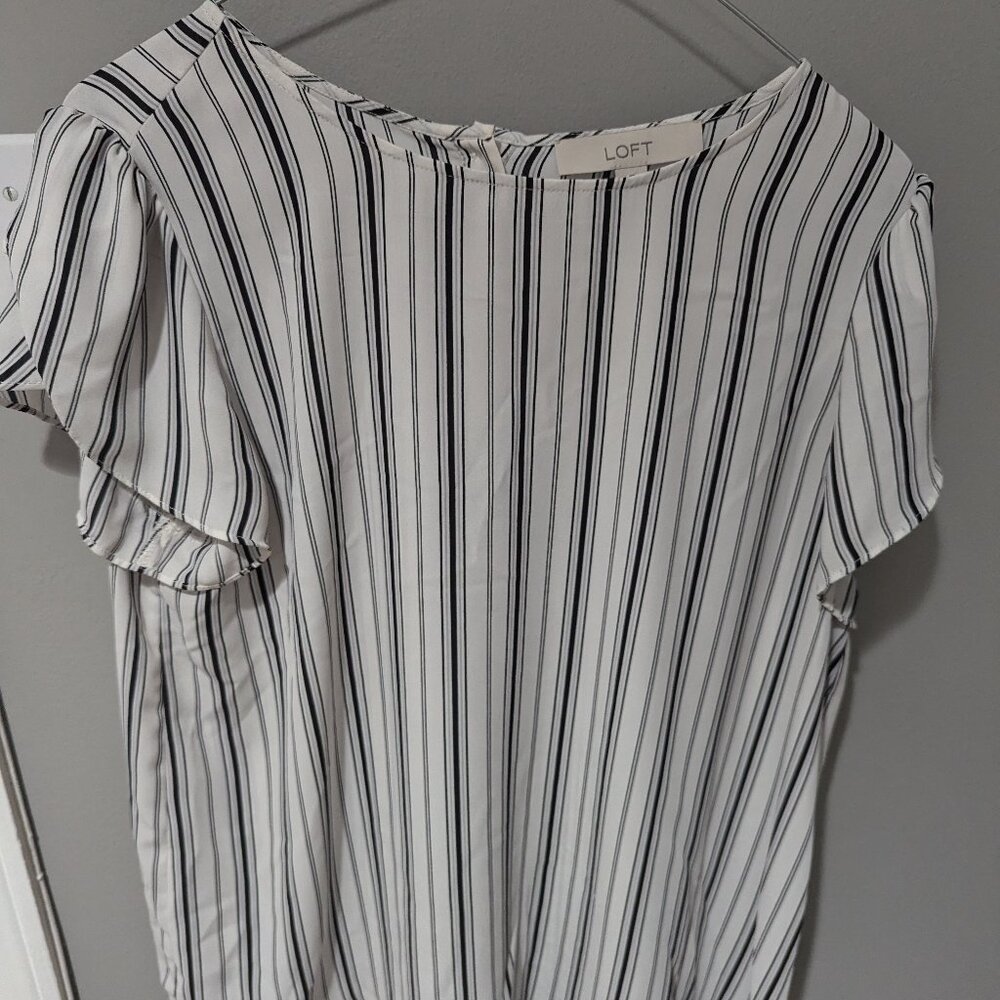 Vertical-striped back-buttoning Loft blouse